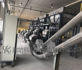 管鏈輸送機(jī)使用實拍
